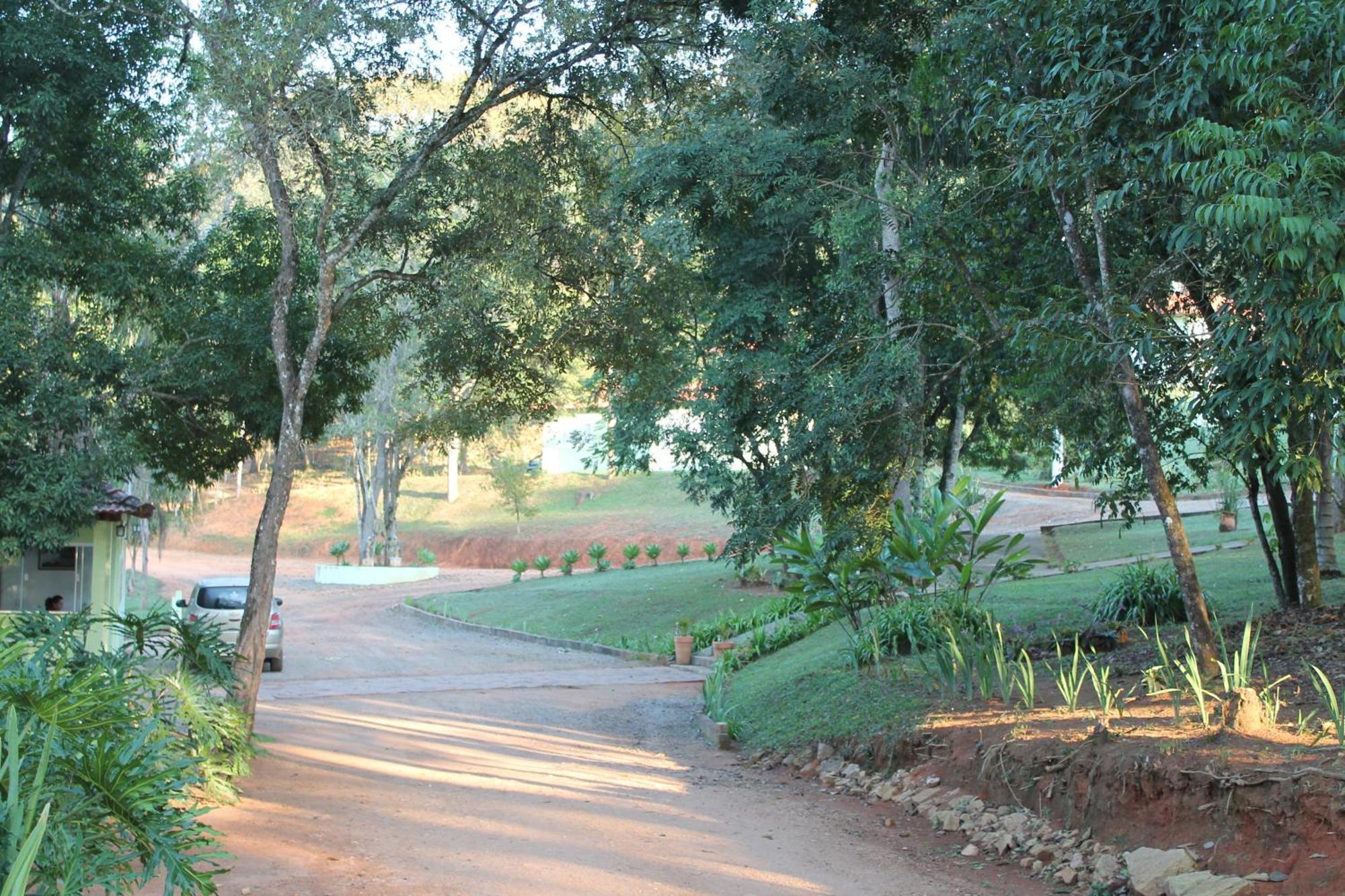 Pousada Encanto Da Mata - Ecologica Caconde Bagian luar foto
